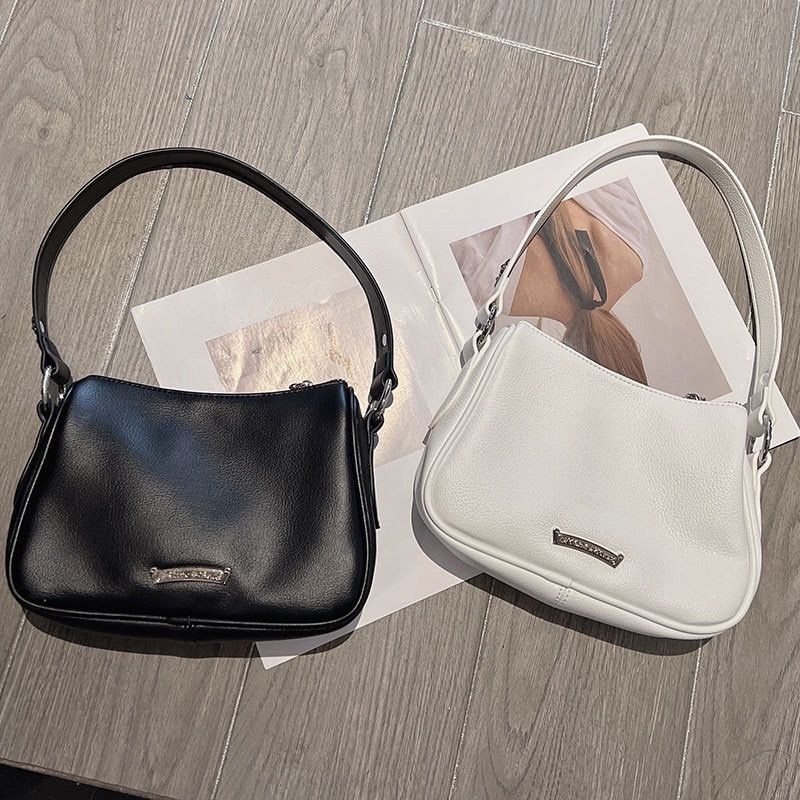 Chrome Hearts 2024 ใหม่ High-end Texture Niche Design ไก่ Nugget กระเป๋า Chrome Hearts กระเป๋ารักแร