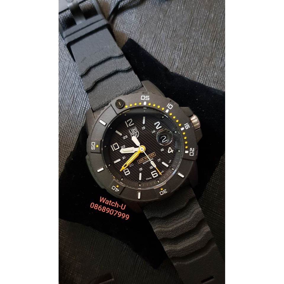 แถมพวงกุญแจLUMINOXของแท้ นาฬิกาข้อมือผู้ชาย Luminox ตัวเรือน Carbonox รุ่น XS.3601 กระจกSapphire กั