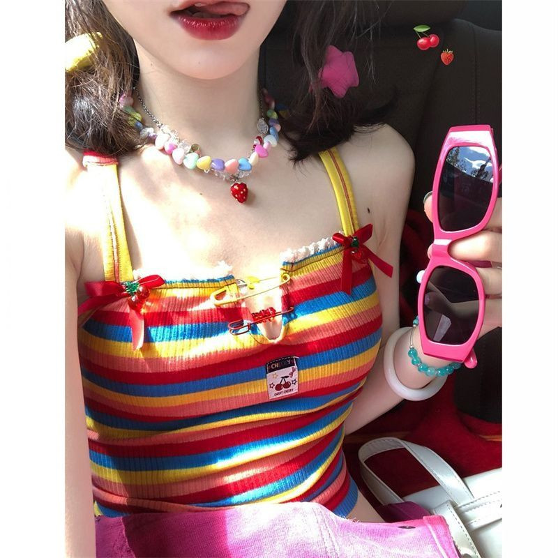 Dopamine Rainbow Striped Camisole ผู้หญิงฤดูร้อนหวานเผ็ดสั้น Halter Cross Strap Top