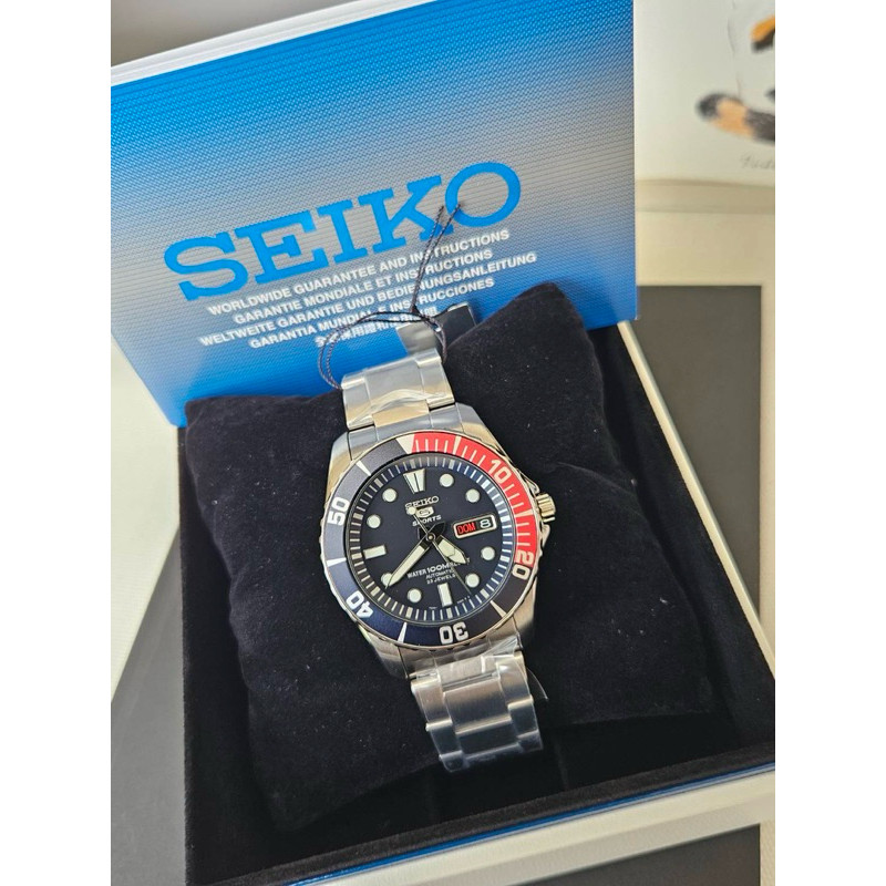 Seiko 5 Sports SNZF Pepsi (New ของใหม่ 100%)