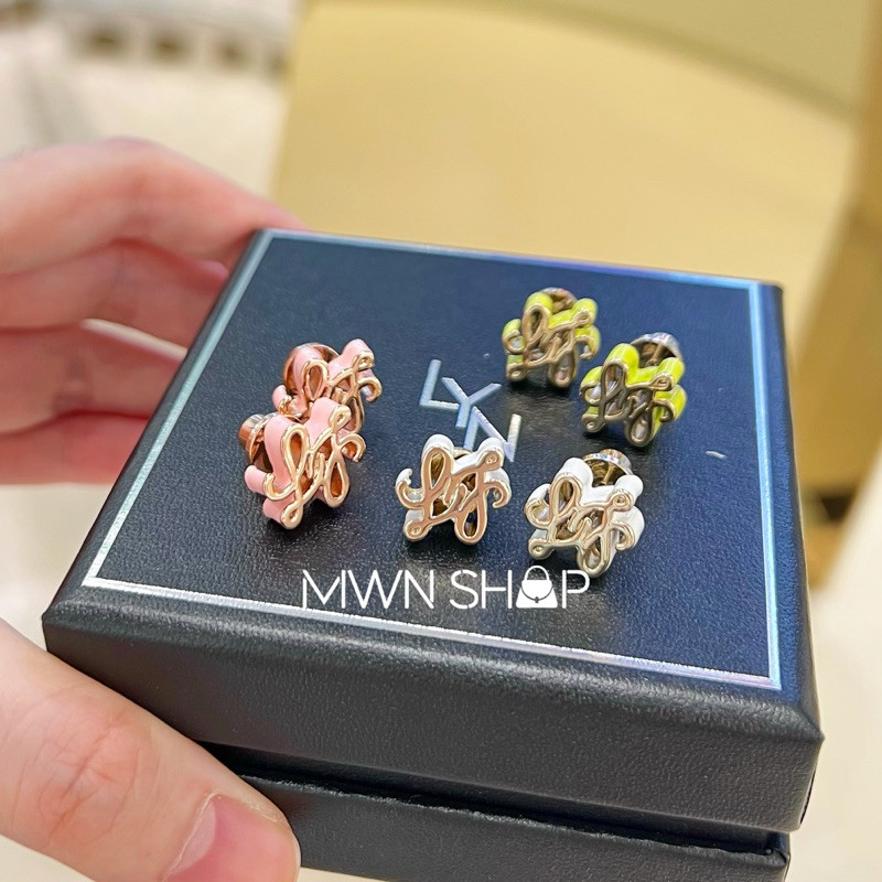 Lyn มีโค้ดลด30% jewelry สร้อยข้อมือ,กำไล,สร้อยคอ เครื่องประดับ พร้อมกล่อง ของแท้จากชอป