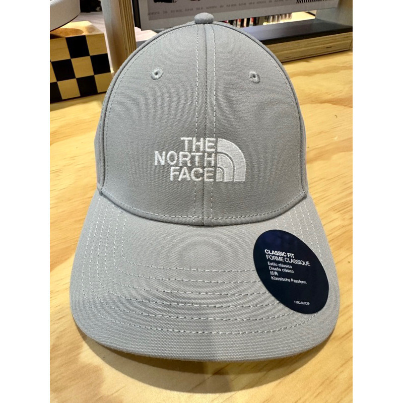 หมวกแฟชั่น แท้ป้ายห้อย THE NORTH FACE หมวกแก๊ปเทาปักโลโก้ขาว รุ่น RECYCLED 66 CLASSIC HAT สี MELD G