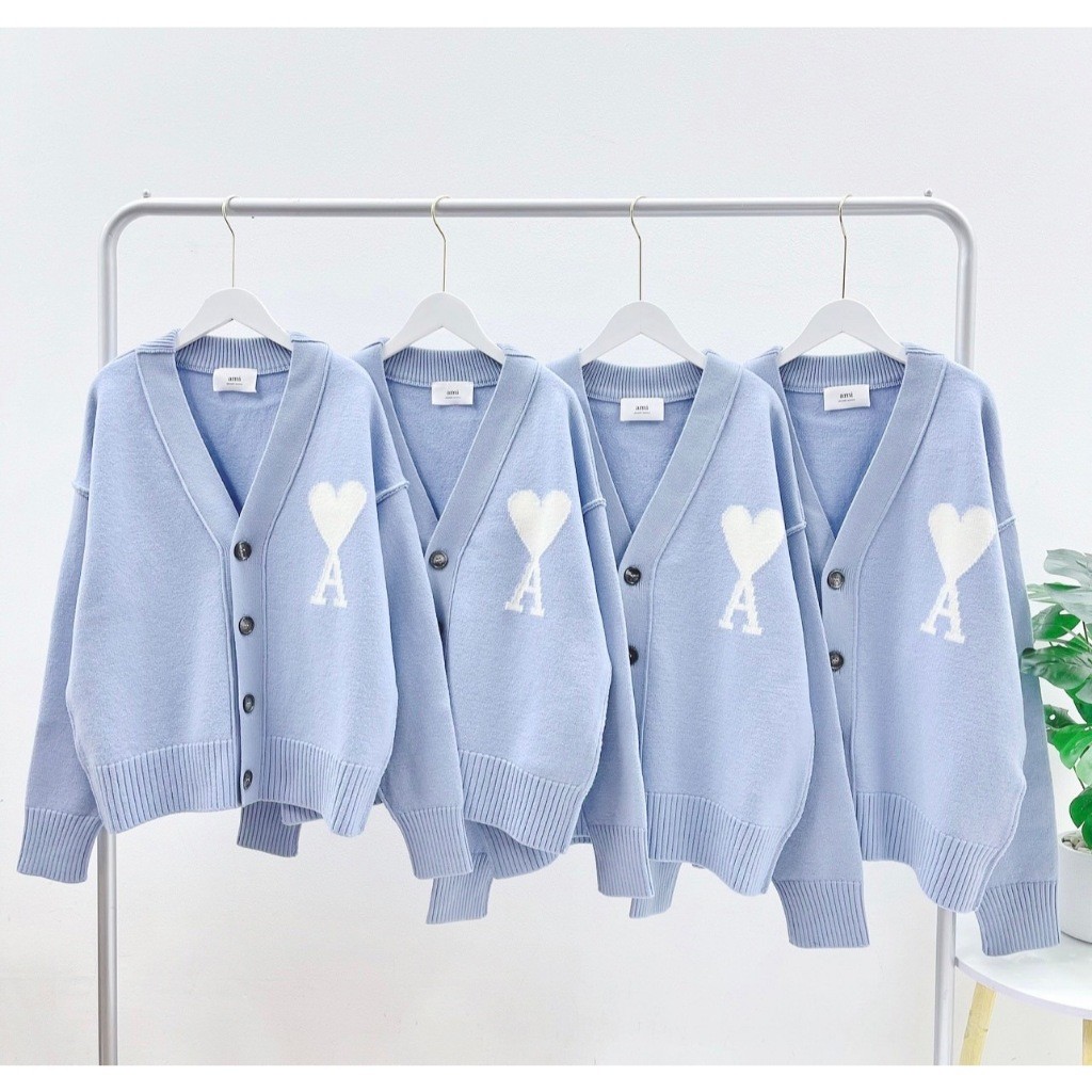 ♞Ami Paris Cardigan (Blue) erui