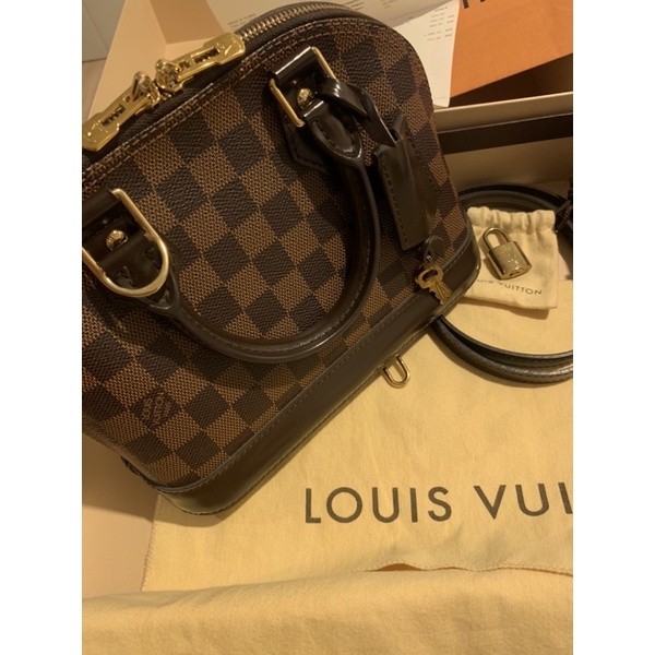 Louis Vuitton Alma BB แท้