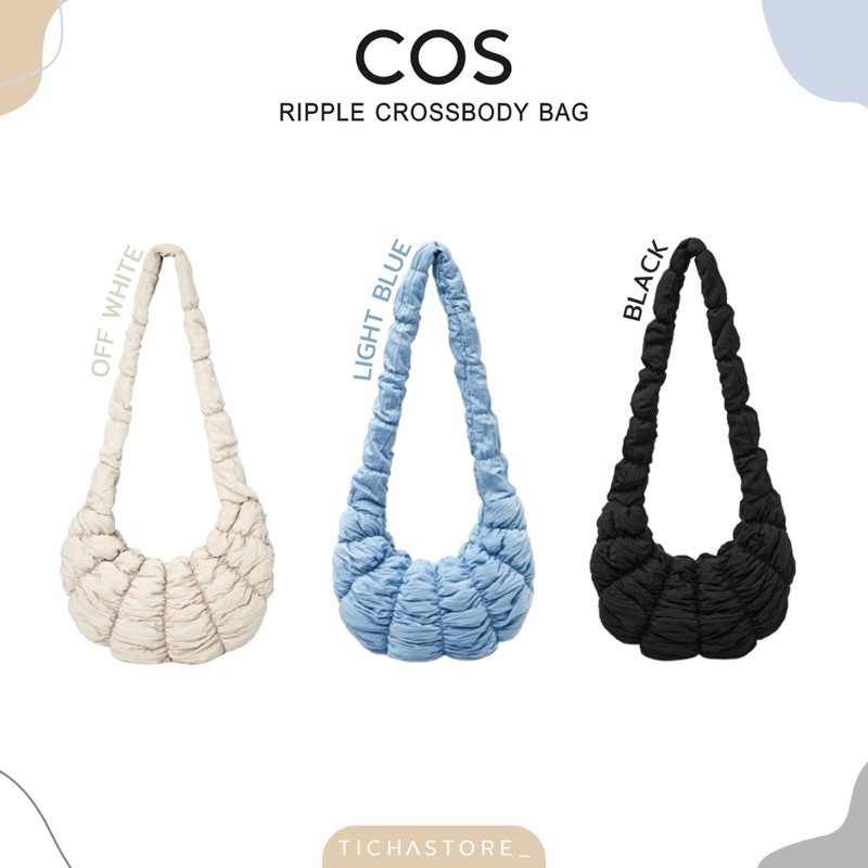 ♞(พร้อมส่ง) กระเป๋า Cos Croissant Ripple Crossbody Bag กระเป๋าครัวซอง สี Black/Light Blue/Off White