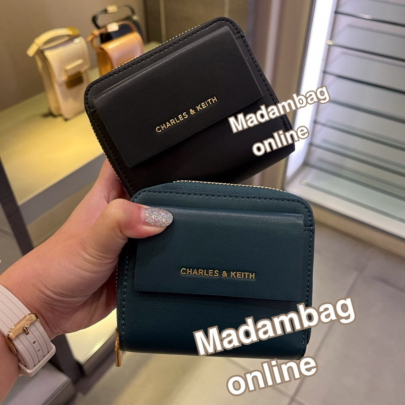 Charles Keith Mini Short Wallet กระเป๋าสตางค์ใบสั้น