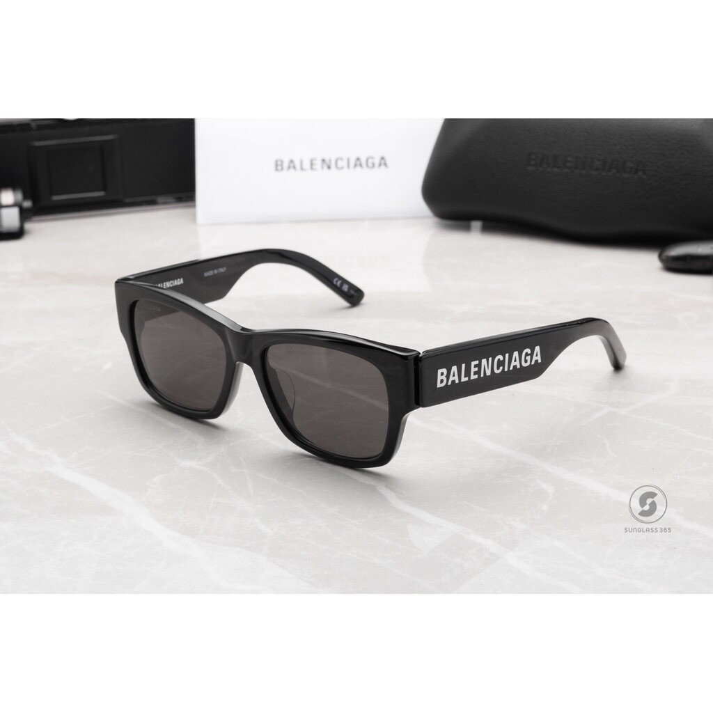 แว่นกันแดด Balenciaga Max Square Af BB0262SA 001