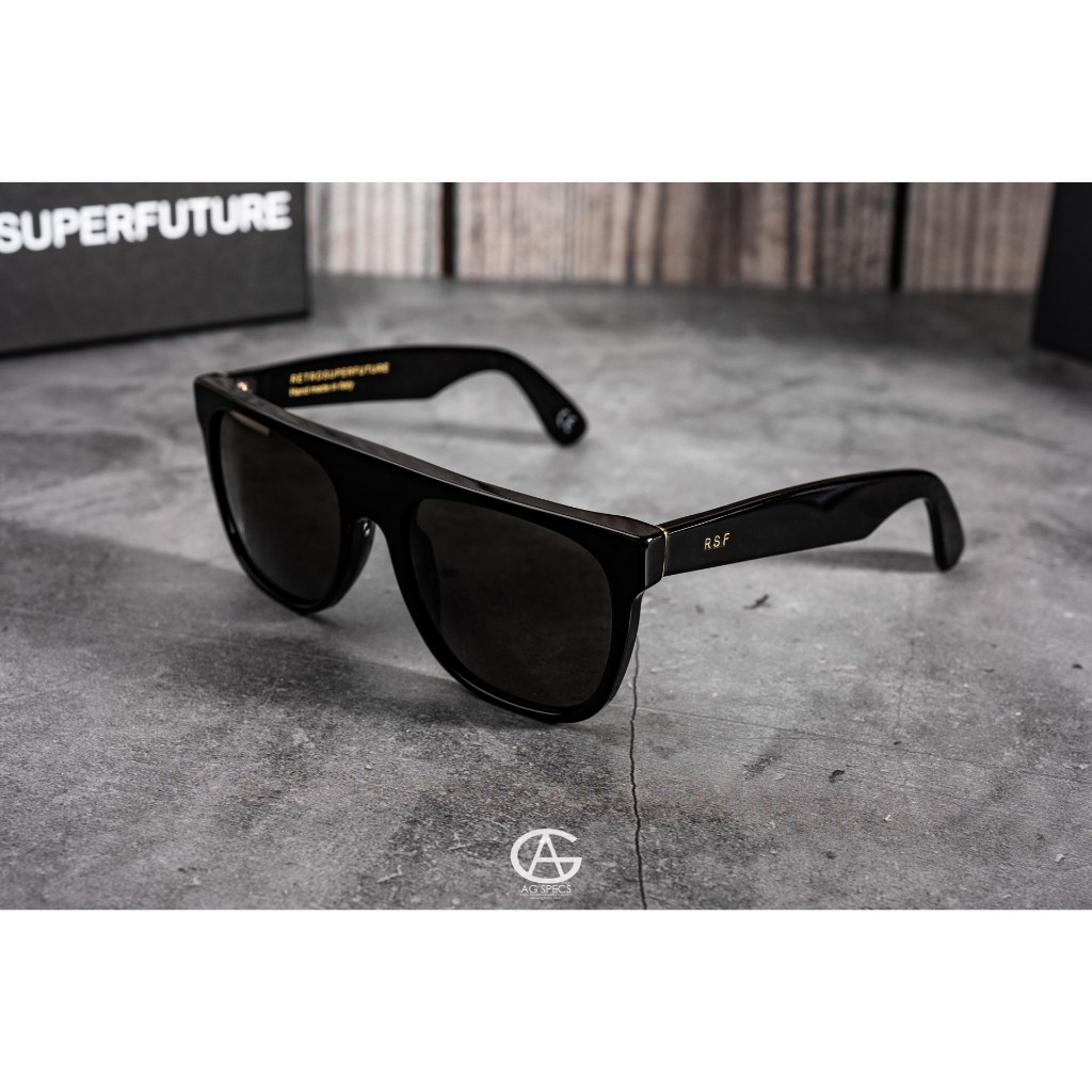 แว่นตากันแดด RETROSUPERFUTURE SUPER FLAT TOP BLACK ของแท้ มีประกัน อุปกรณ์ครบ