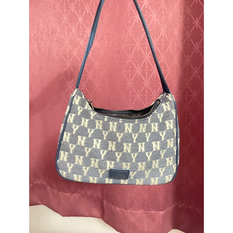 ♞,♘,♙MLB กระเป๋า MLB ของแท้ มือสอง สภาพสวย kdie