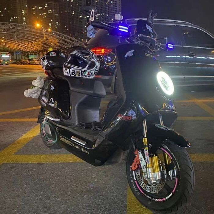 Bd Mavericks รถยนต์ไฟฟ้าดัดแปลงน้ําไหลไฟ led จุด M+U1 M1 รถจักรยานยนต์เดิน h
