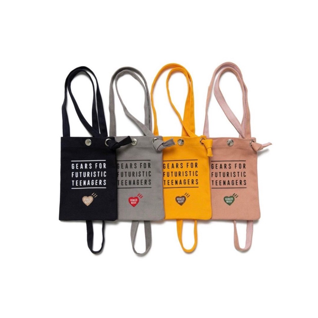 ♞,♘,♙[พร้อมส่ง-แท้ 100%] กระเป๋าสะพาย HUMAN MADE DS