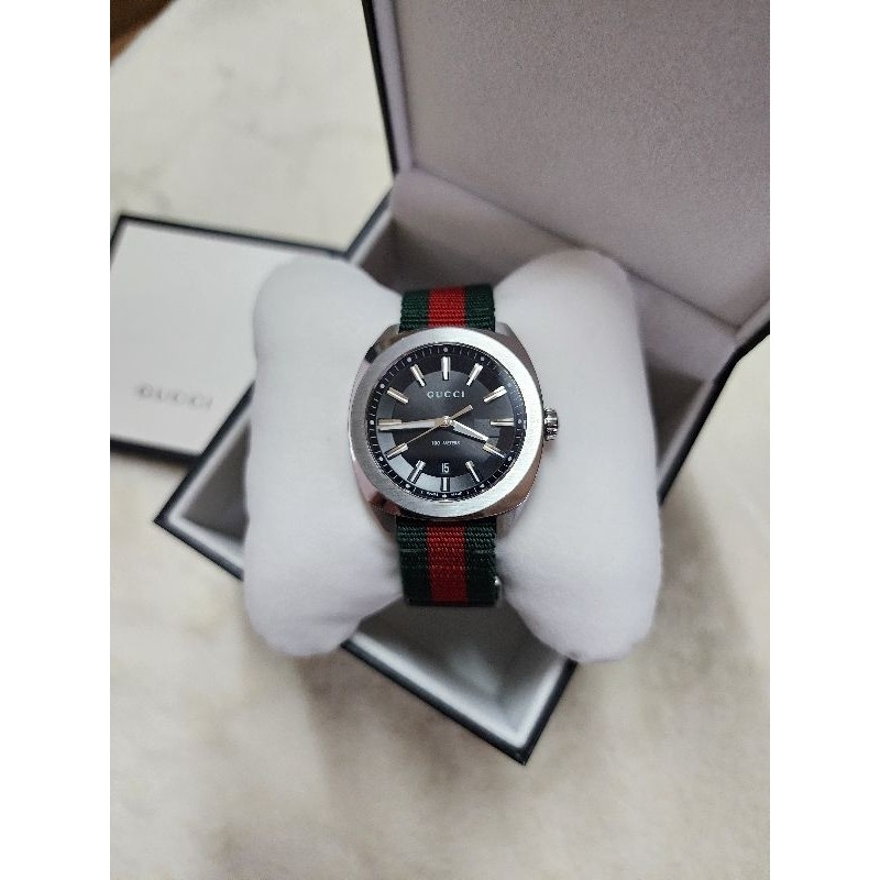 Gucci GG2570 หน้าดำ สายน้ำเงินแดง