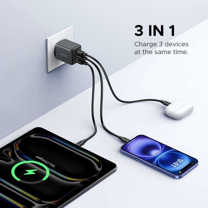 ▥ UGREEN 30W Charger PD 3.0 Qc4.0 USB Cสําหรับiphone 16 15 14 Pro Samsung S25 Xiaomiแท็บเล็ตipa