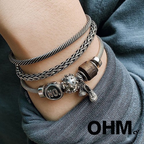 OHM Beads สร้อยข้อมือ Chunky Bracelet - Silver 925 Charm เครื่องประดับ บีด เงิน เแก้ว จี้ สร้อย กำไ
