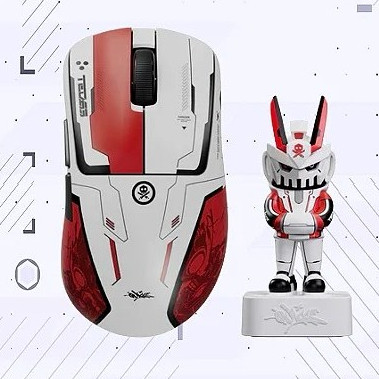 Pulsar [Quiccs Edition] Xlite v4 Gaming Mouse