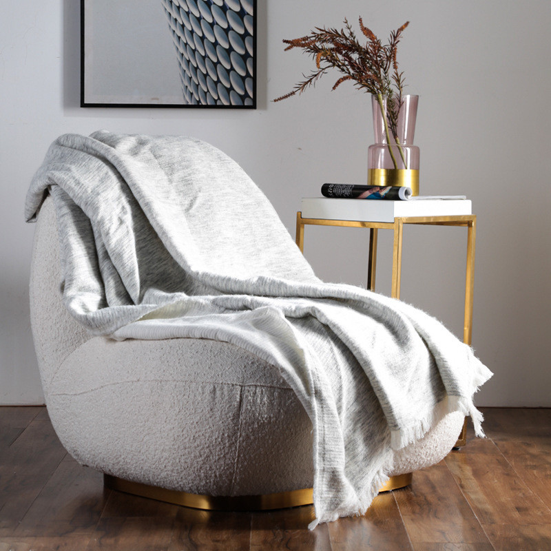 Light gray sample room blanket, bed end blanket, sofa tapestry, wool towel, soft matching color, hot