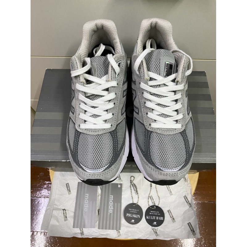 New Balance V5 จาก Supersport Size 7us / 5uk อุปกรณ์ครบ