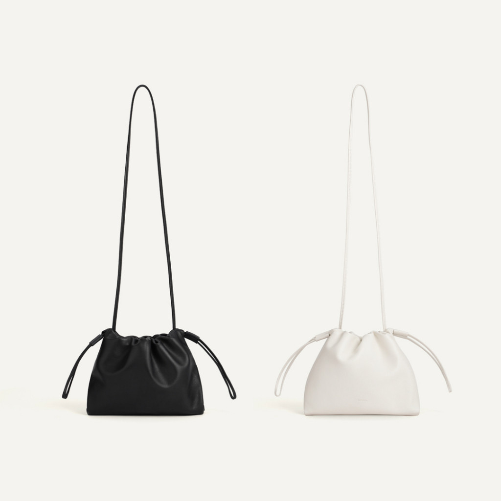 Dum Bag waa.- Nappa Leather Drawstring Dum Bag