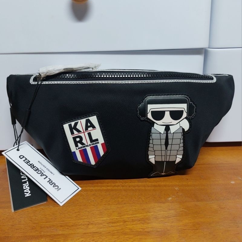 (ใหม่ ของแท้) กระเป๋าคาดอก คาดเอวKARL LAGERFELD Paris Limited Edition