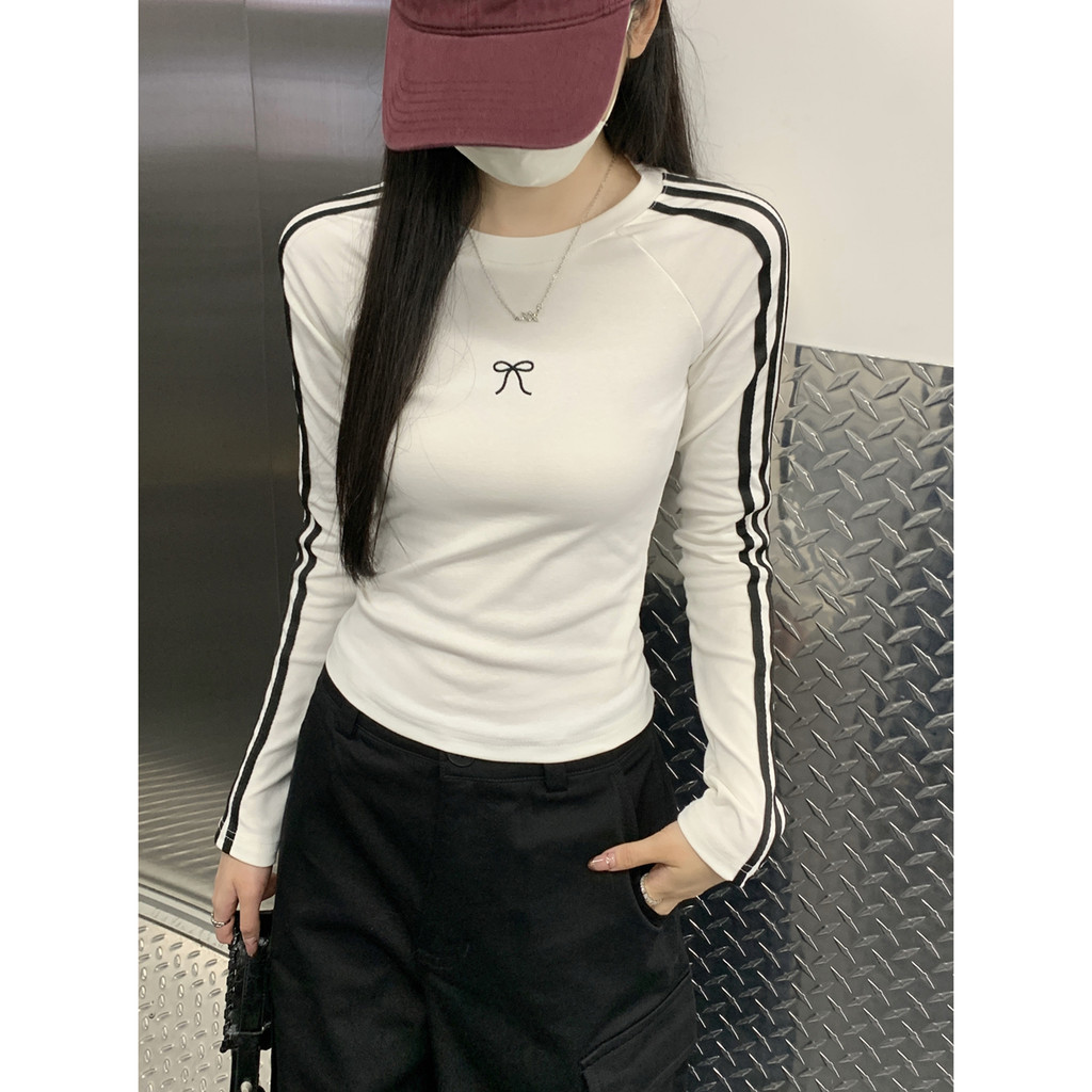 81608 ผ้าฝ้ายแท้คอกลม Raglan ไหล่ Slimmer ดูเสื้อยืดแขนยาว