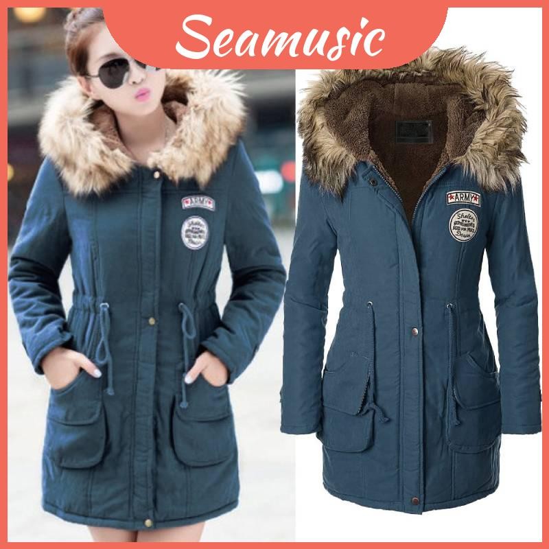 Hooded Winter Warm Coat สําหรับผู้หญิงพร้อม Badge Lamb ขนแกะกลางความยาวและผ้าโพลีเอสเตอร์ Cozy