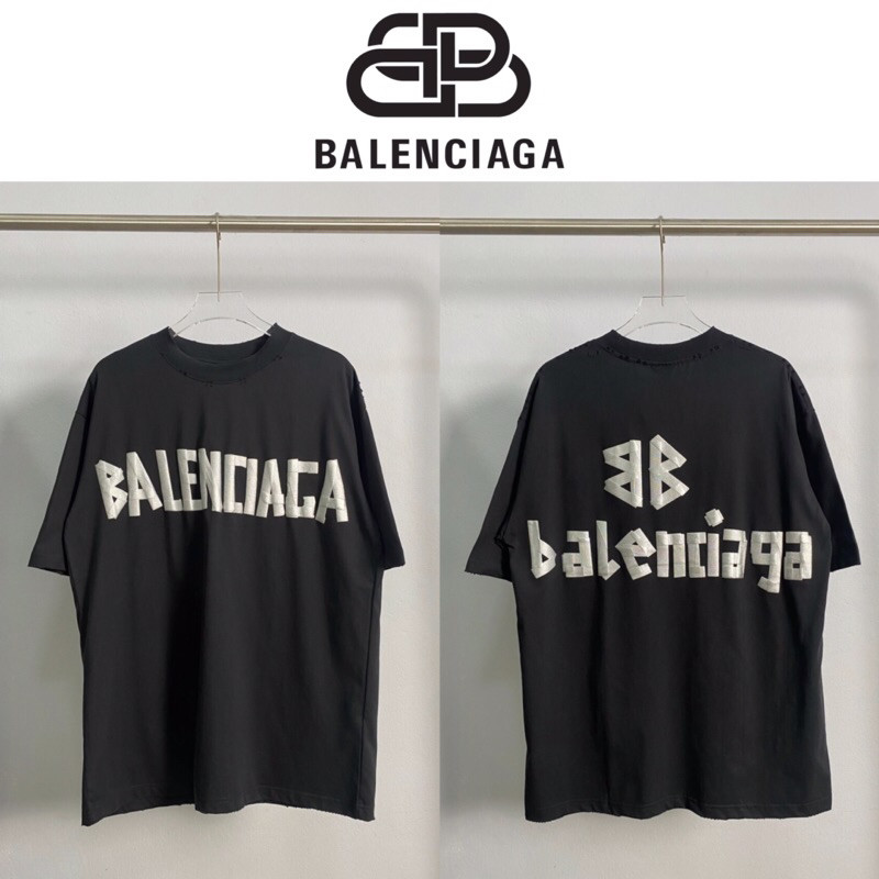เสื้อยืดแขนสั้น Balenciaga Tape Tee (สีดำ)