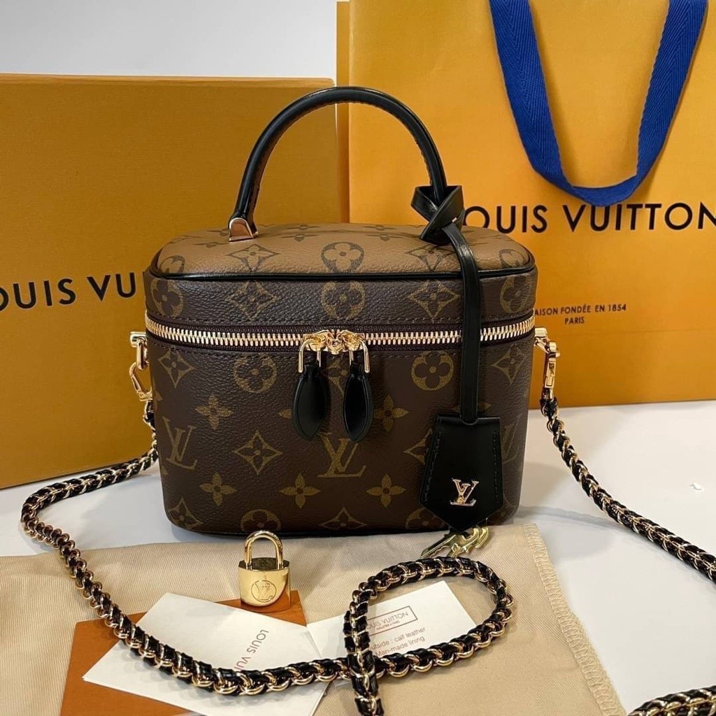 2024 ผ่อนได้LV Vanity Pm Monogram Size 19 cm งาน Original อุปกรณ์ : Full Box Set