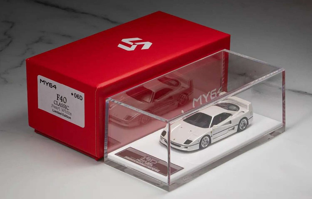 SCM MY64 1:64 Horse King F40 รถโมเดลDiecast