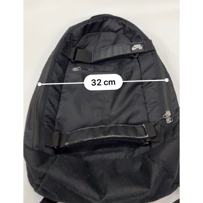 กระเป๋าสะพาย Nike sb สีดำ มือสอง แฟชั่น