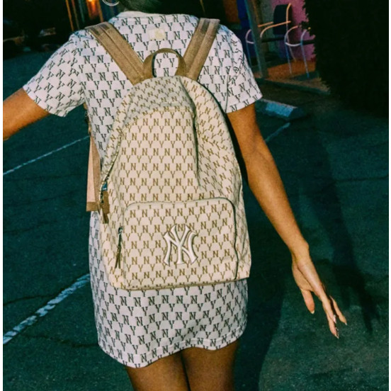 ♞,♘,♙กระเป๋าเป้ NY (พร้อมส่ง) MLB NY NEW YORK YANKEES กระเป๋าสะพายหลังNY ของแท้% FCFD