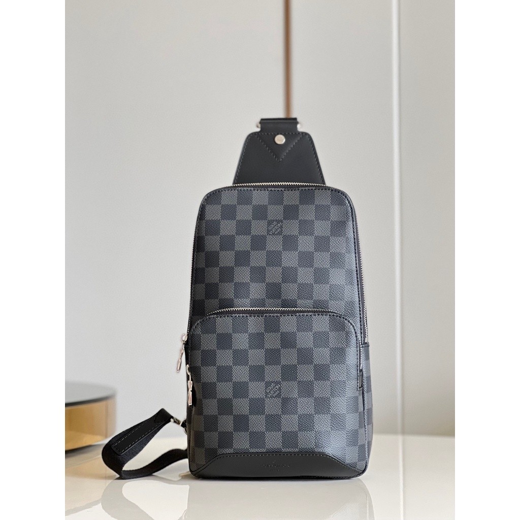 Pre order ราคา6000 LV หลุยส์ วิตตอง louis vuitton Avenue M41719 หนังวัว กระเป๋าแฟชั่น กระเป๋าคาดอก