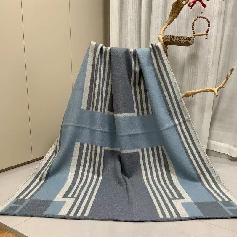 H-striped grid series 90 cashmere blankets, home sofas, car blankets, bedroom air conditioning blank