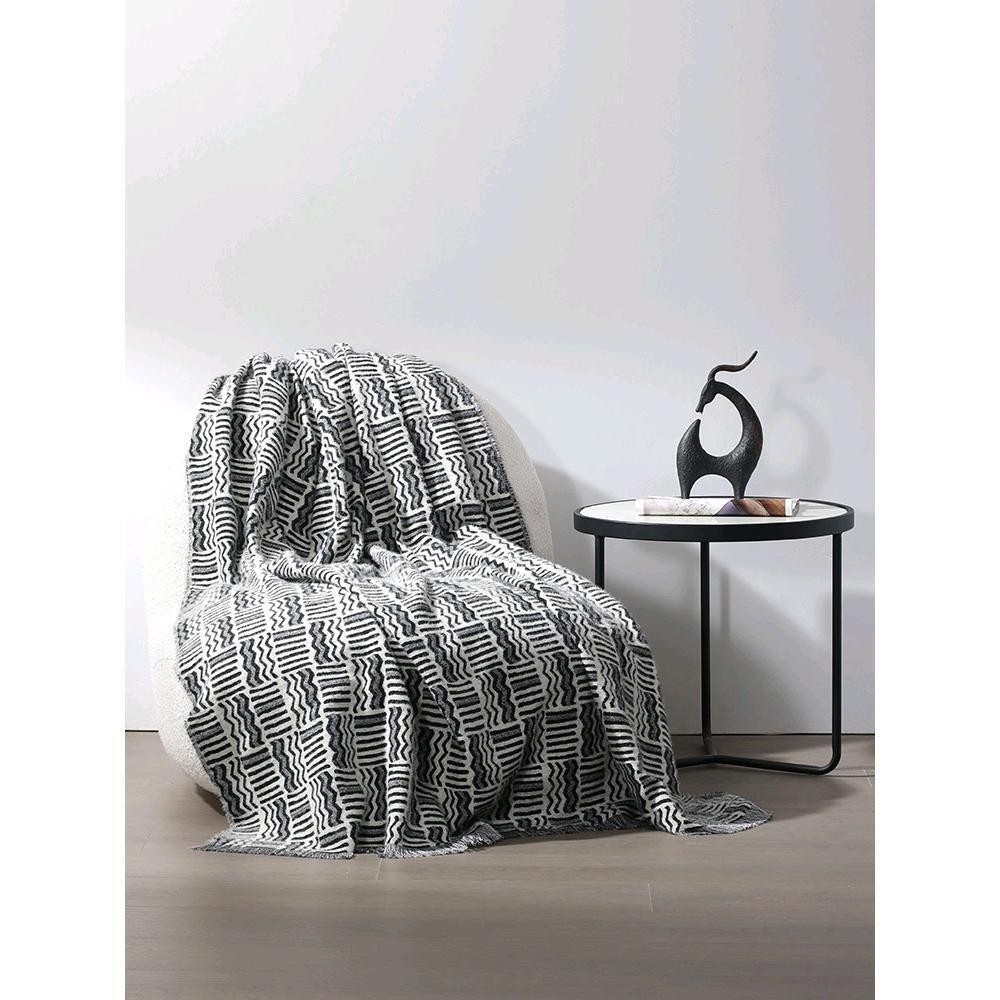 Black and white striped simple hanging towel, bed end blanket, sofa bed decorative blanket, hotel ho