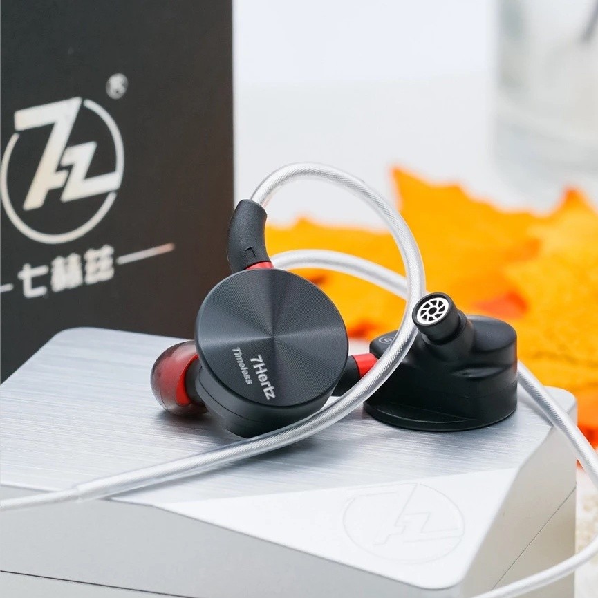 7Hertz 7HZ Timeless Iems 14.2 มม. หูฟังอินเอียร์พร้อมสายเคเบิ้ลถอดออกได้

