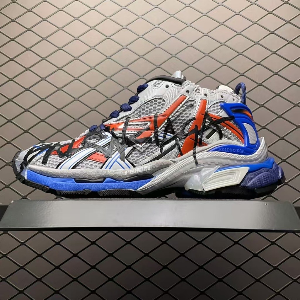 ผลิตภัณฑ์ถ่ายจริง Balenciaga Runner รองเท้าผ้าใบ 55IFUU6