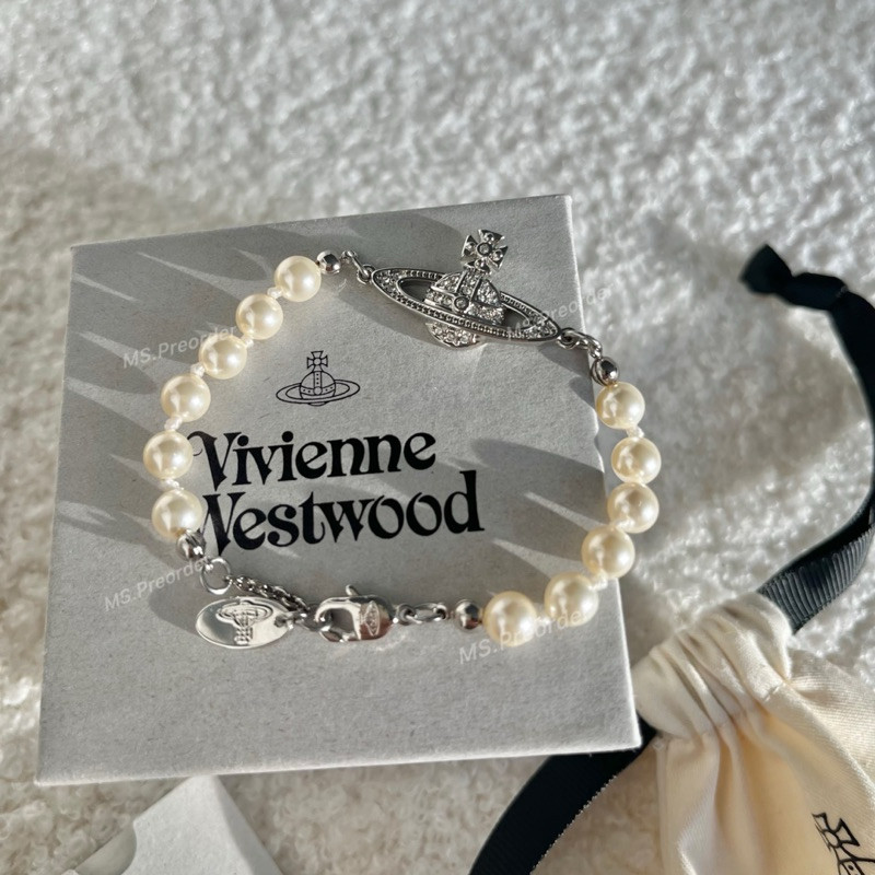 *พร้อมส่ง*  [แท้ Shop UK] กำไล VIVIAN WESTWOOD รุ่น Mini Bas Relief Pearl Bracelet
