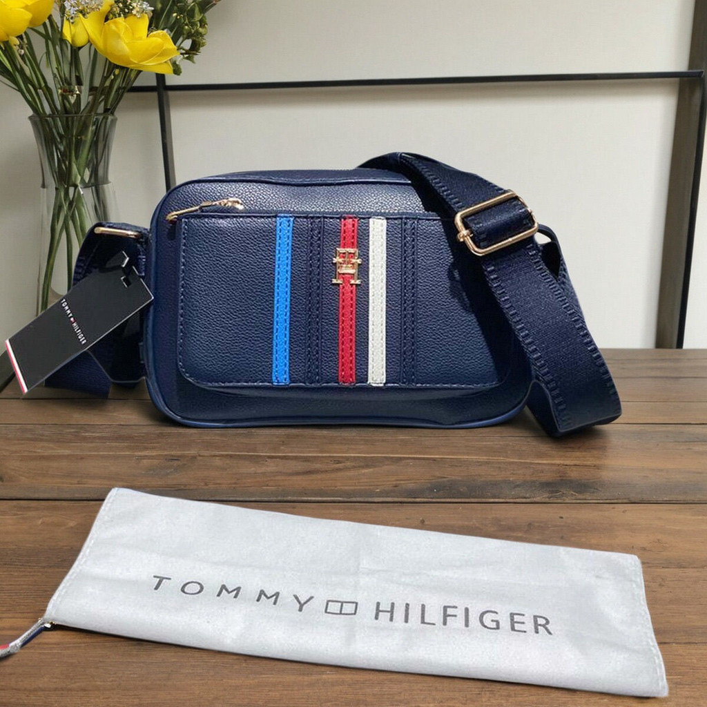 กระเป๋า Tommy Hilfiger คุณภาพสูง แฟชั่นและอเนกประสงค์ กระเป๋ากล้องอเนกประสงค์สําหรับผู้ชายและผู้หญิง