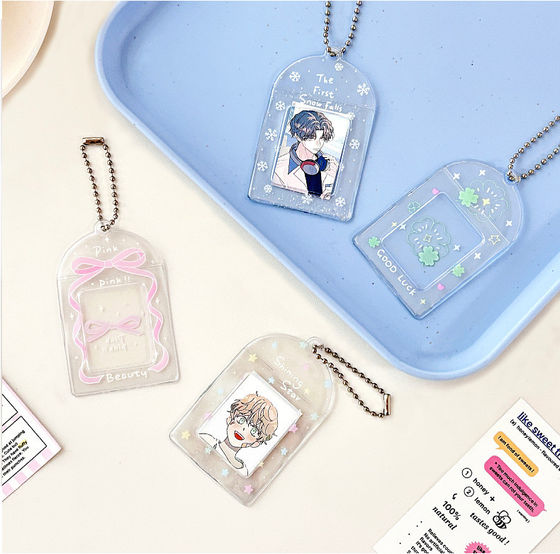Ins สไตล์การพิมพ์โปร่งใส 2 นิ้ว 1 นิ้ว ID Photo Card Holder พวงกุญแจจี้ K-pop Idol ใบรับรองใบอนุญาต Photo Storage