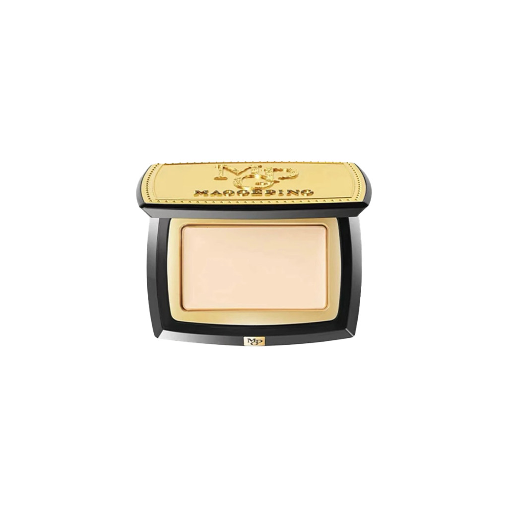 ในสต็อก MAOGEPING 3D Light Highlighting Powder Foundation