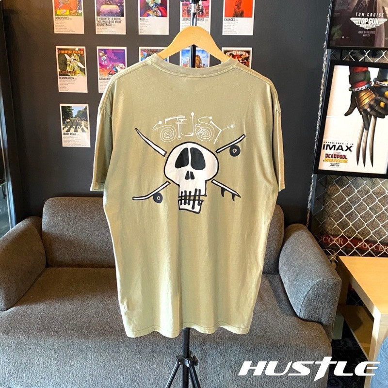 ♞,♘[Hustle.store]เสื้อยืด Stussy Surf Skate Skull  T-shirt White1ของแท้พร้อมส่ง️️️️️️️️ SGK