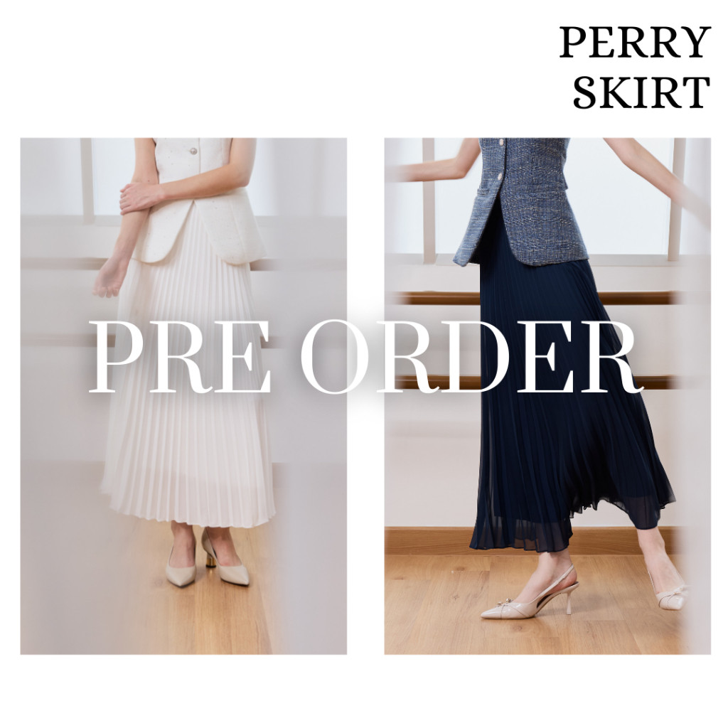 [PRE ORDER] MAVE กระโปรง รุ่น Perry Skirt สี Navy blue พร้อมส่ง 20 Dec