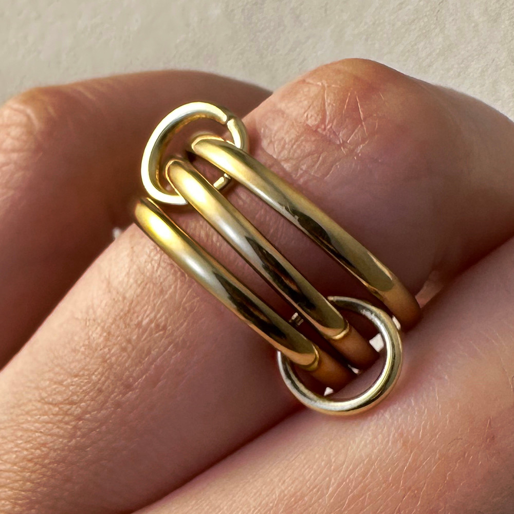 Interlocking Stacking แหวนผู้หญิง INS ใหม่แฟชั่นสีทอง Link Chain Spinelli แหวน Stack ชุดปาร์ตี้ค็อกเทลนิ้วมือเครื่องประดับ