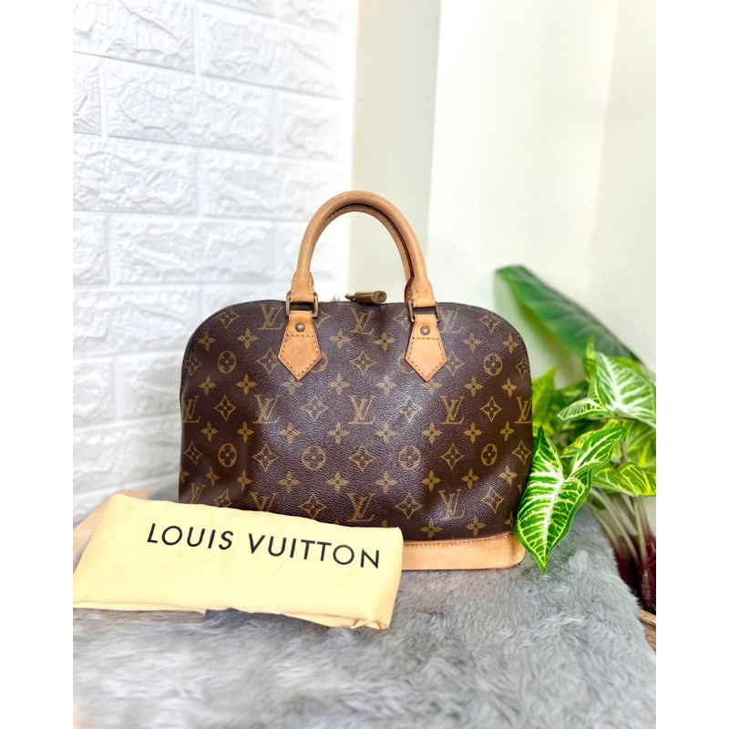 2024 LV Alma Monogram Bag แท้%