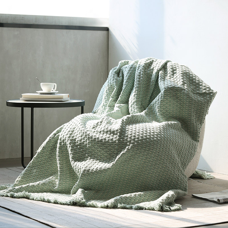 Modern minimalist green woven towel tail blanket living room sofa hotel homestay model room soft dec