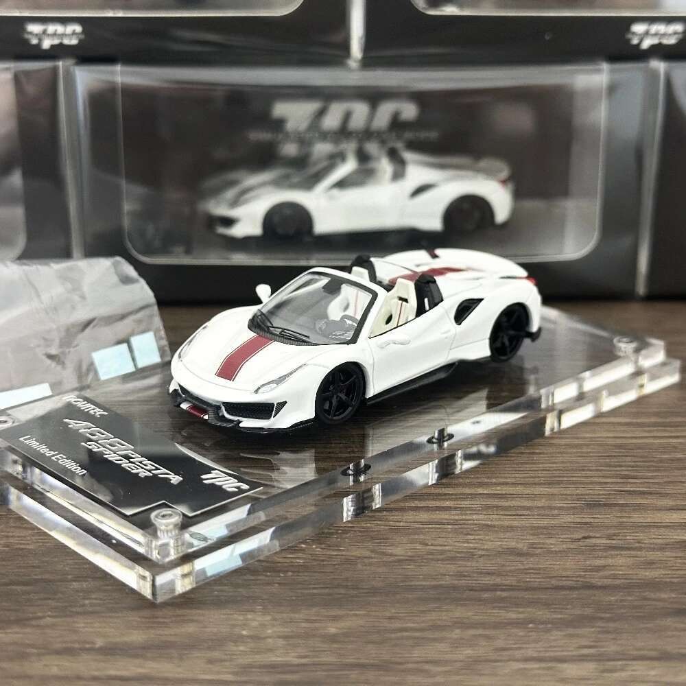 TPC 1:64 Novetic 488 Pista รถโมเดลDiecast