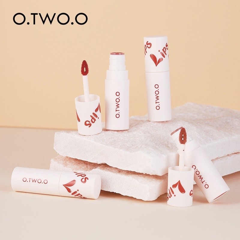 ในสต็อก Otwoo Lip Cream Matte Lipstick Waterproof Lip Tint Long Lasting Lip & Cheek Mud