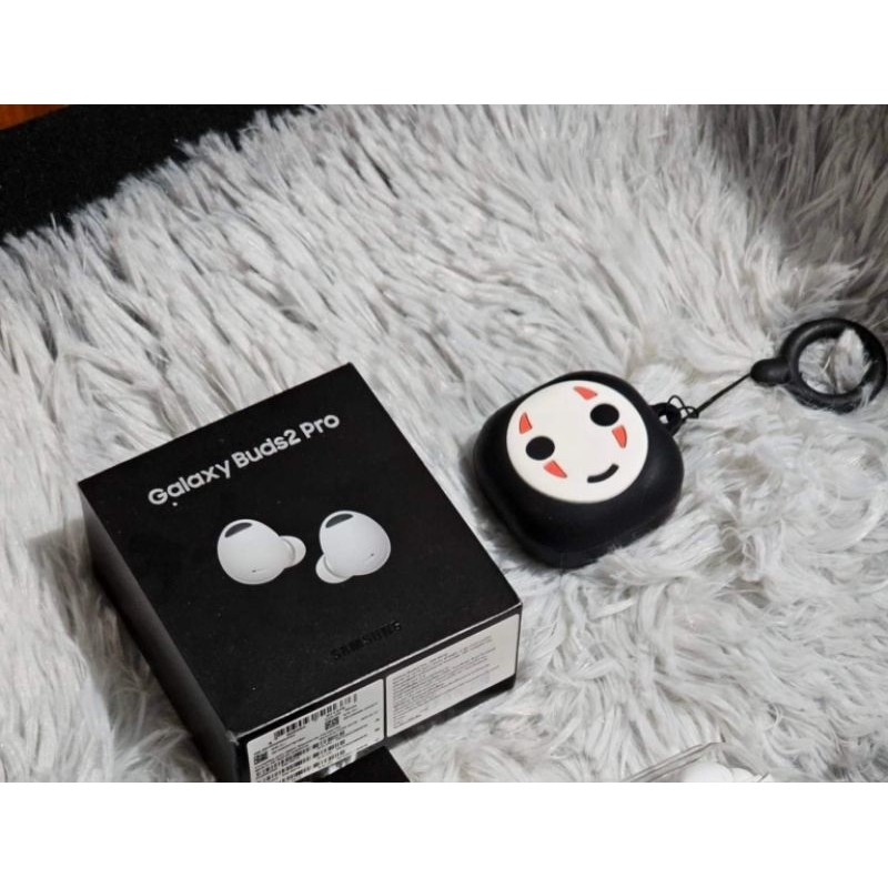 Samsung Galaxy Buds 2 Pro สีขาว มือสอง ประกันหมดแล้ว