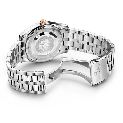 Titoni Luxury Gents Watch - Airmaster Model: 93808 SRG-618