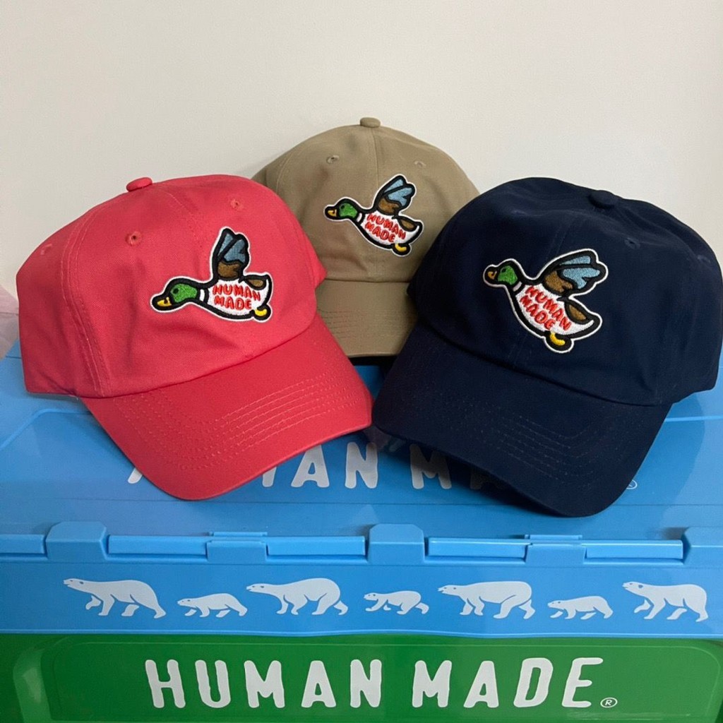 ♞Human Made Flying Duck Duck Duck Duck Duck Ball Cap สามสีคุณภาพสูง Ins XLJ