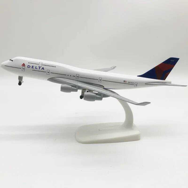 C 20Cm B747 Delta Airplane Model 747 Aires Metal Aircraft Replica Alloy Material 1:400 Aviation Mol